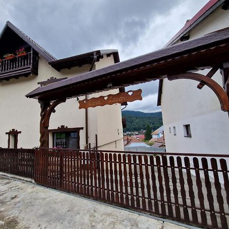 Casa Lazar Hotel Buşteni Exterior foto